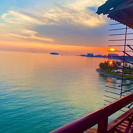 D' Sea View Apartment Port Dickson Kültér fotó